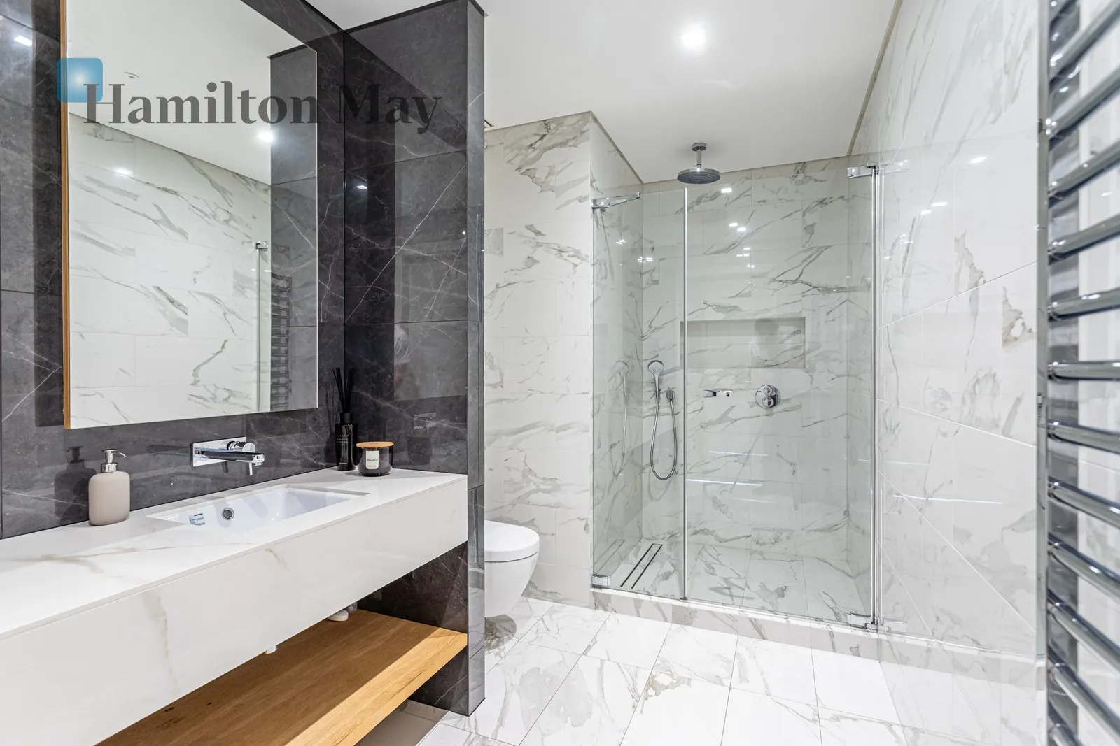 Елегантна, простора квартира в престижному інвестиційному комплексі Złota 44 - slider