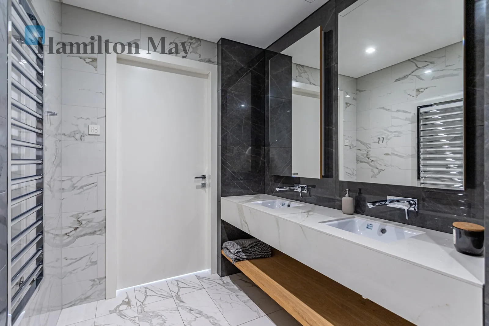 Елегантна, простора квартира в престижному інвестиційному комплексі Złota 44 - slider