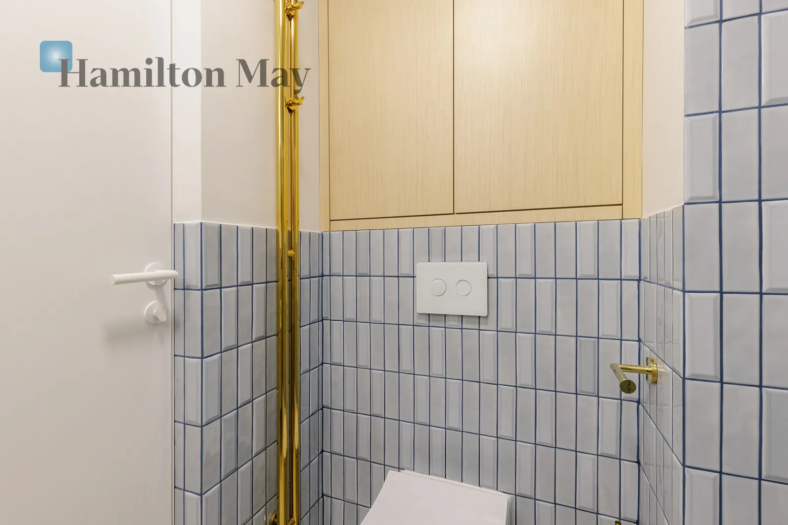 Region: Praga-Północ Subregion: Stara Praga Distance to centre: 2.99 km Level: 2 Price: 1350000 PLN Bedrooms: 1 Bathrooms: 2 Size: 35m2 - slider
