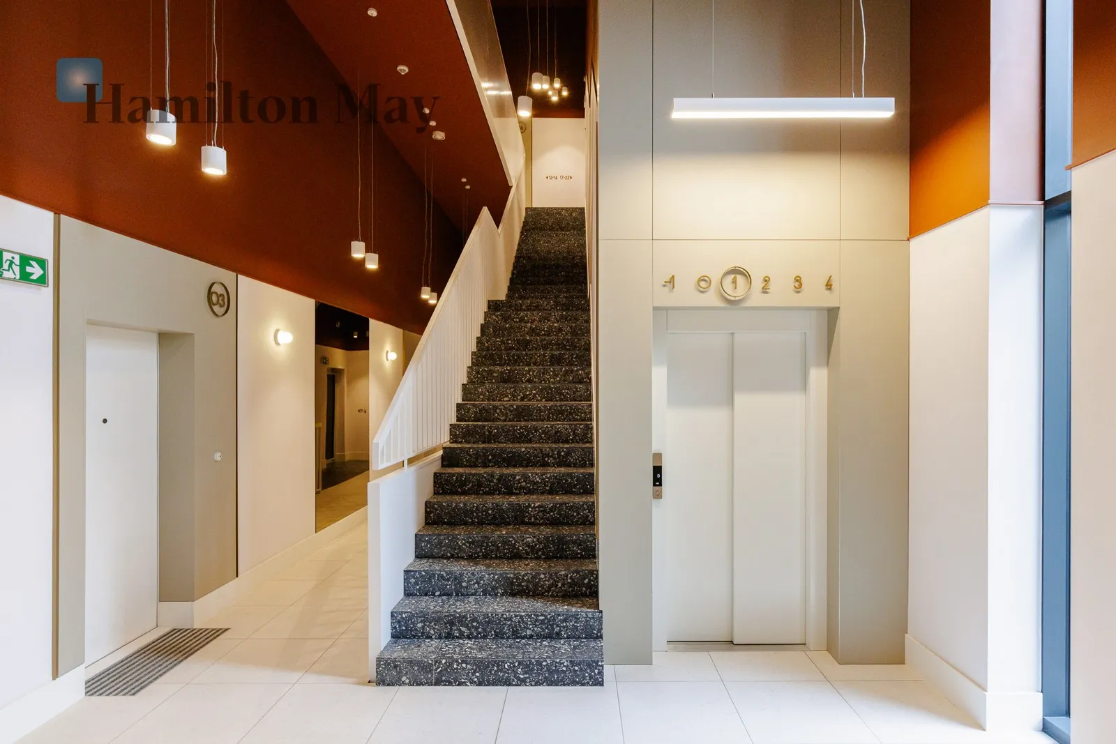 Subregion: Stara Praga Distance to centre: 2.99 km Level: 2 Price: 1350000 PLN Bedrooms: 1 Bathrooms: 2 Size: 35m2 - slider