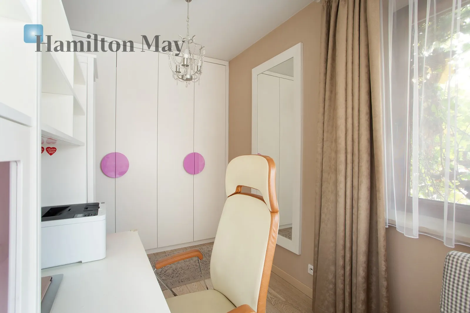 Subregion: Zabłocie Distance to centre: 2.19 km Level: 7 Price: 4100000 PLN Bedrooms: 3 - slider