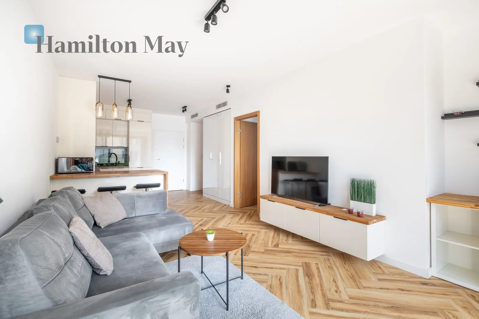 Angel Stradom | Elegancki apartament z dostępem do strefy wellness w sercu Starego Miasta - slider