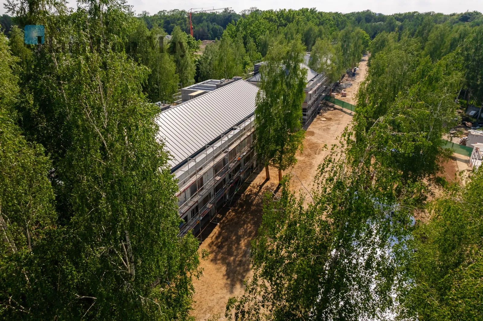 Wyjątkowa willa w Wilanowie otoczona drzewami - komfort, przestronność i nowoczesny design - slider