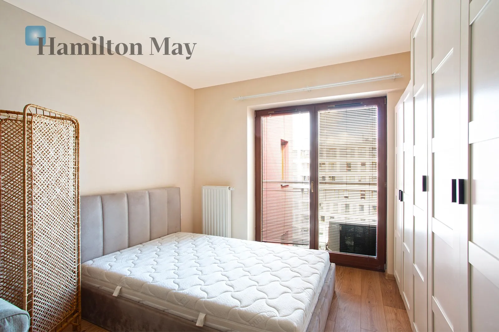 City: Kraków Street: Przemysłowa Region: Podgórze Subregion: Zabłocie Distance to centre: 2.19 km Level: 6 Price: 769000 PLN Bedrooms: 0 Bathrooms: 1 - slider