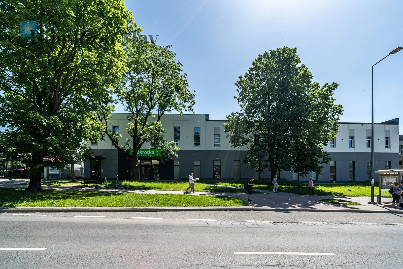 Region: Bieńczyce Distance to centre: 6.13 km Level: 1 Price: 16830 PLN Bedrooms: null Bathrooms: null - slider