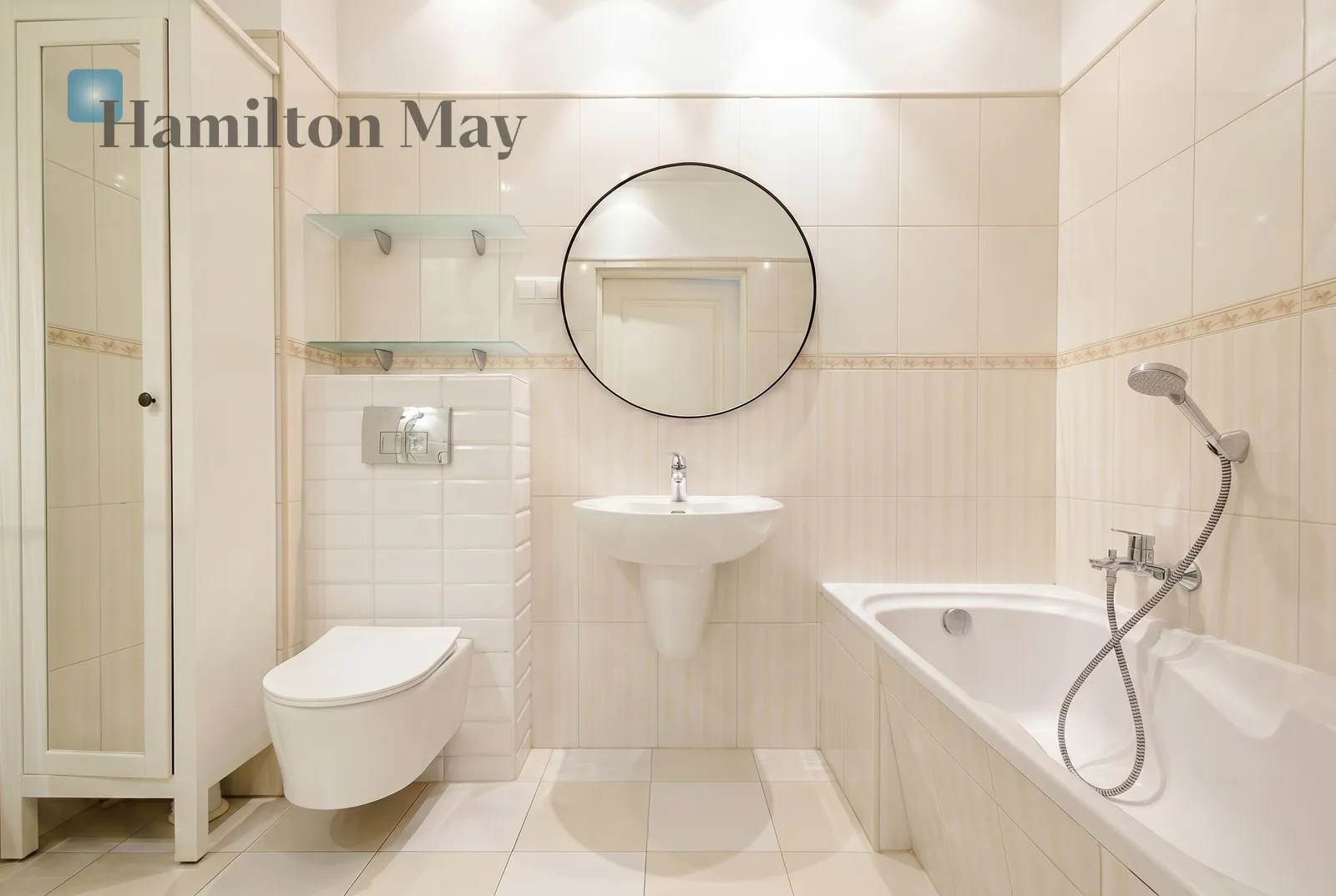 Street: Nowoursynowska Region: Ursynów Subregion: Ursynów Centrum Distance to centre: 9.09 km Level: 3 Price: 1400000 PLN Bedrooms: 2 - slider