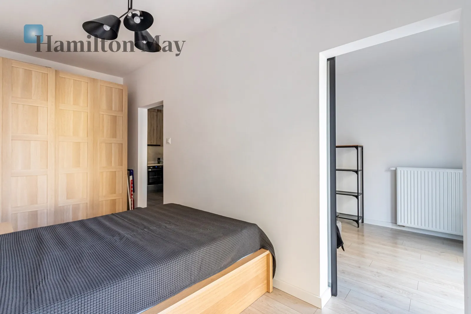 Сучасна двокімнатна квартира в Празі - slider