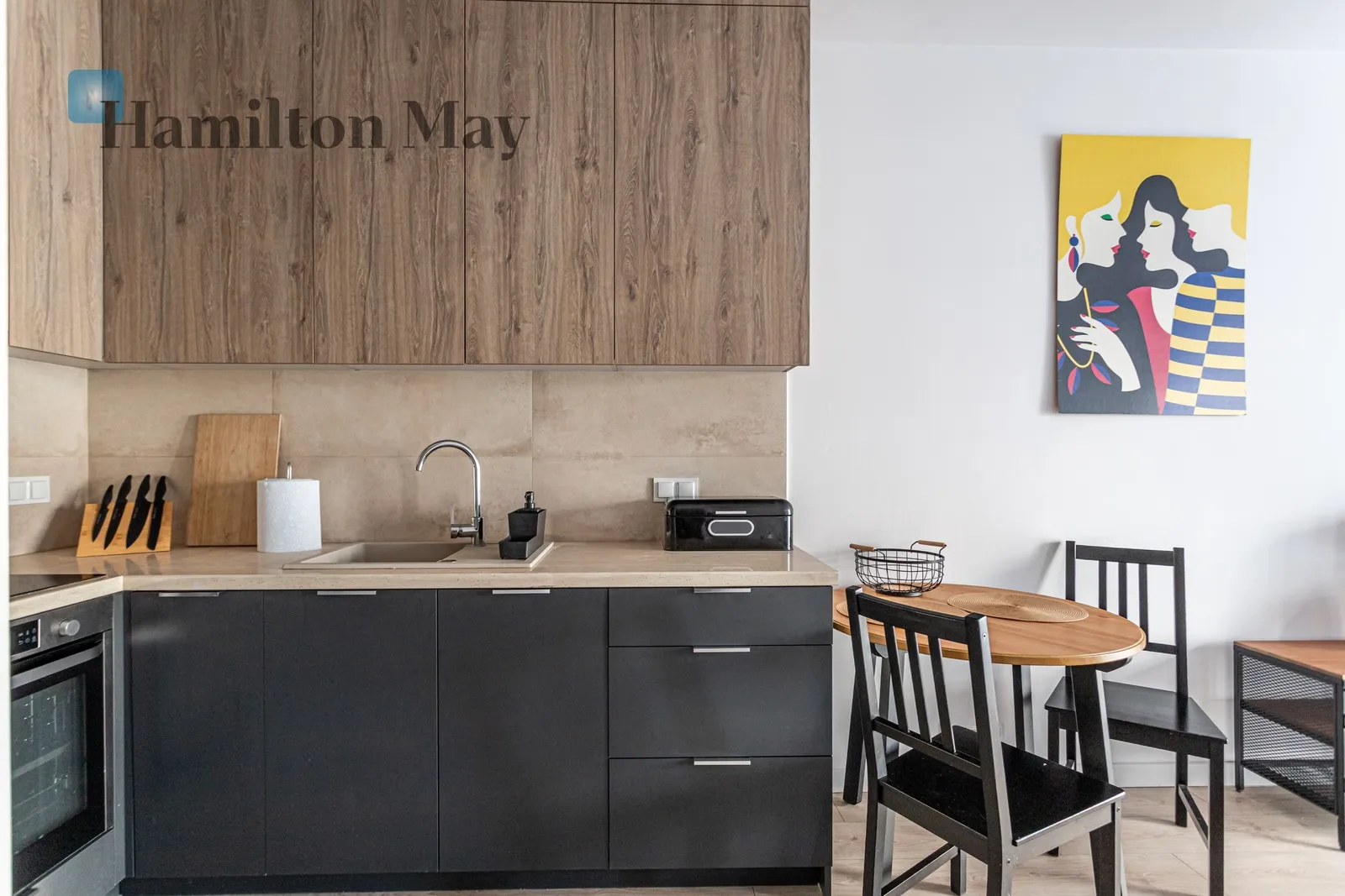 Сучасна двокімнатна квартира в Празі - slider