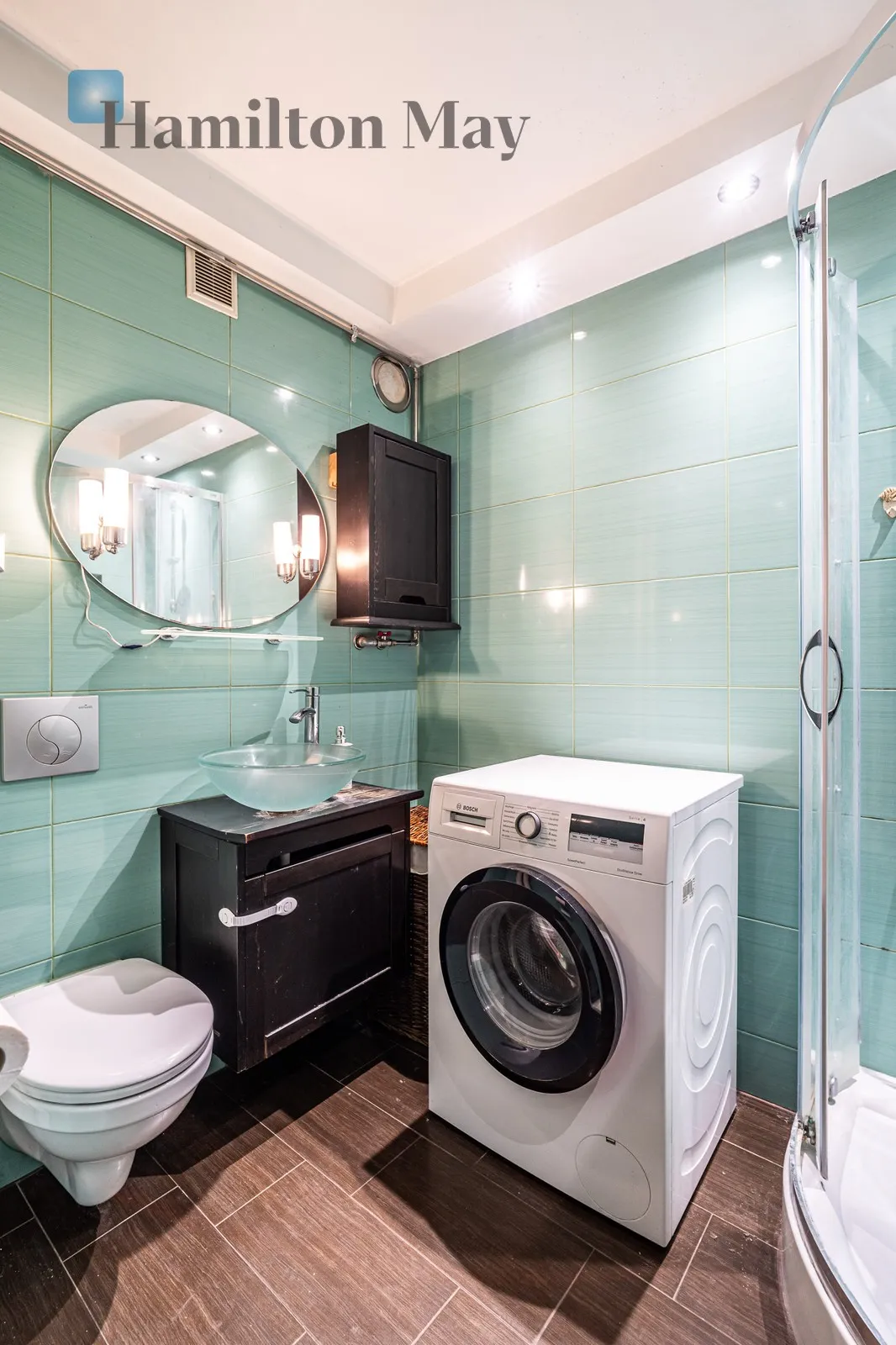 Region: Bieżanów-Prokocim Distance to centre: 6.55 km Price: 700000 PLN Bedrooms: 2 Bathrooms: 1 - slider