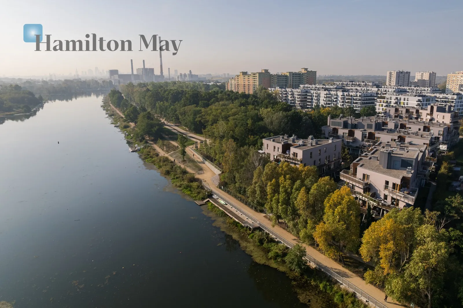 Luksusowy, przyjazny dla zwierząt, apartament nad wodą dla pary - slider
