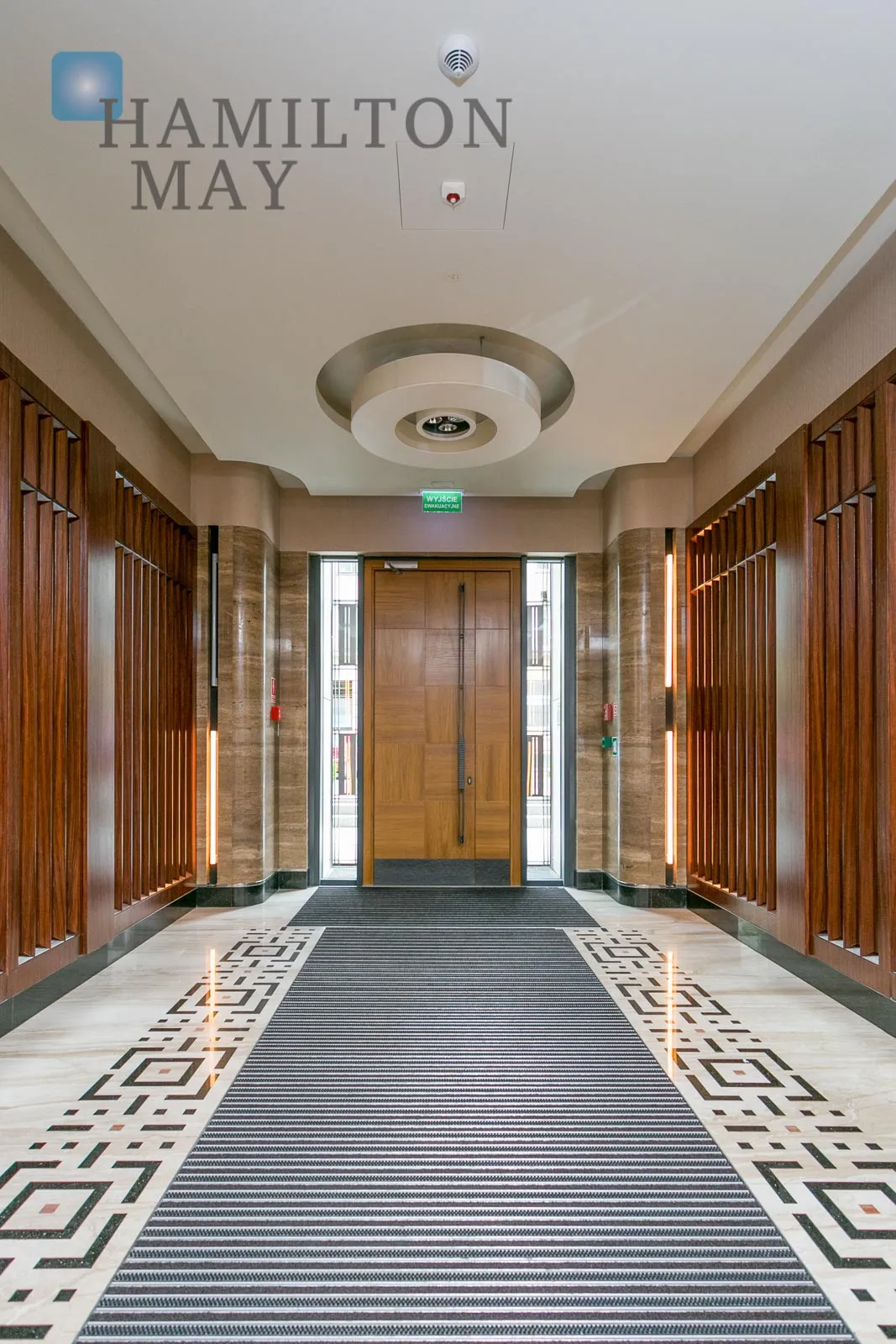 Luxury art deco penthouse in prestigious Foksal Residence - slider