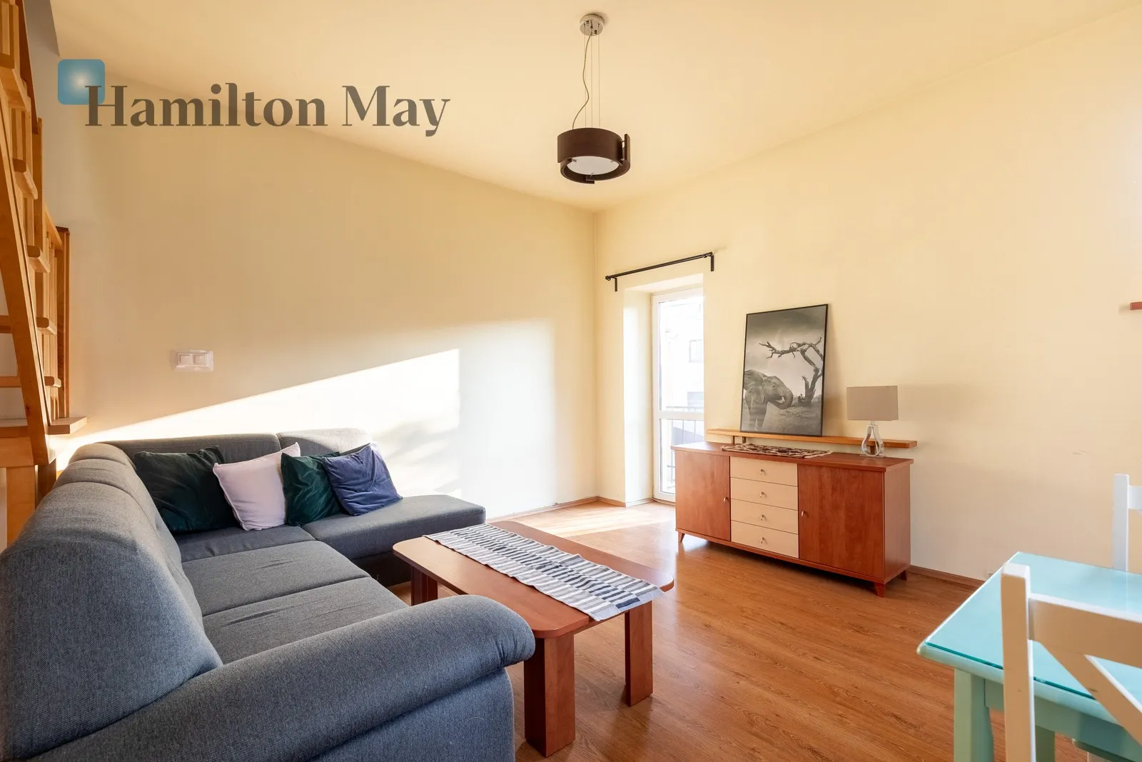 Price: 1225000 PLN Bedrooms: 3 Bathrooms: 2 - slider