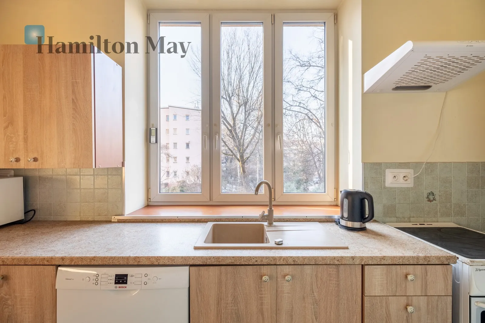 Bathrooms: 2 Size: 92m2 Price/m2: 13315 PLN - slider