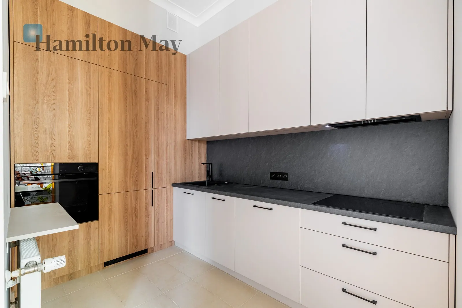 Ekskluzywne mieszkanie w zabytkowej kamienicy na Starym Mieście - slider