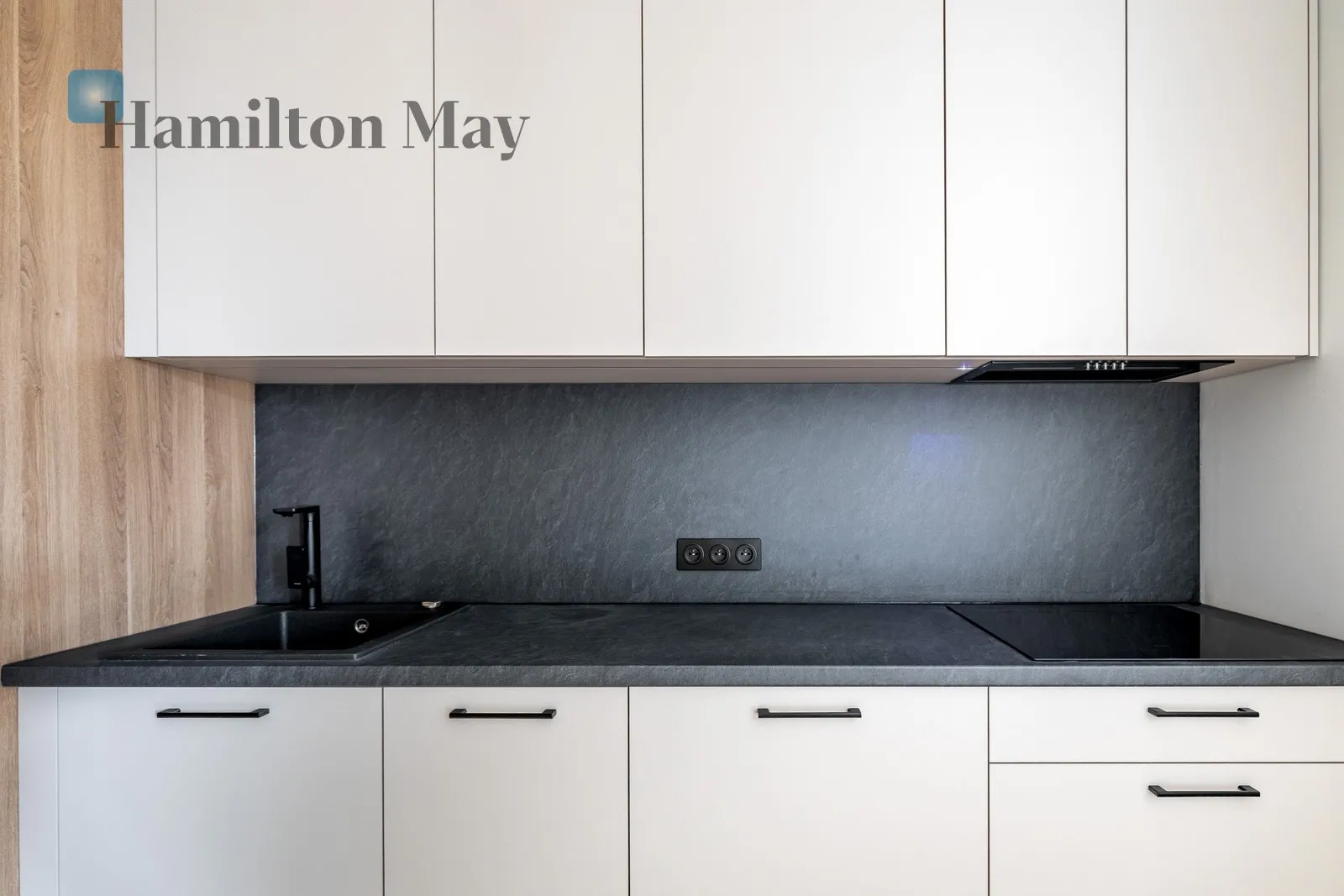 Ekskluzywne mieszkanie w zabytkowej kamienicy na Starym Mieście - slider