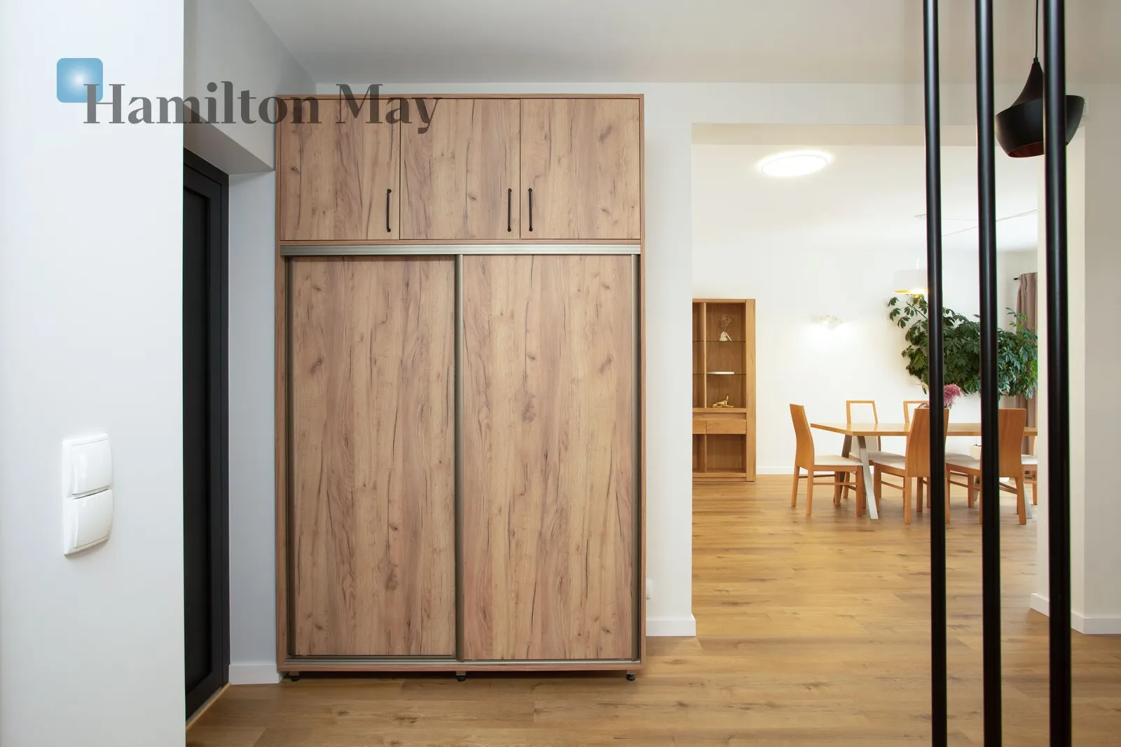 Енергоефективний, сучасний будинок у тихому закритому житловому комплексі в Скотніках - slider