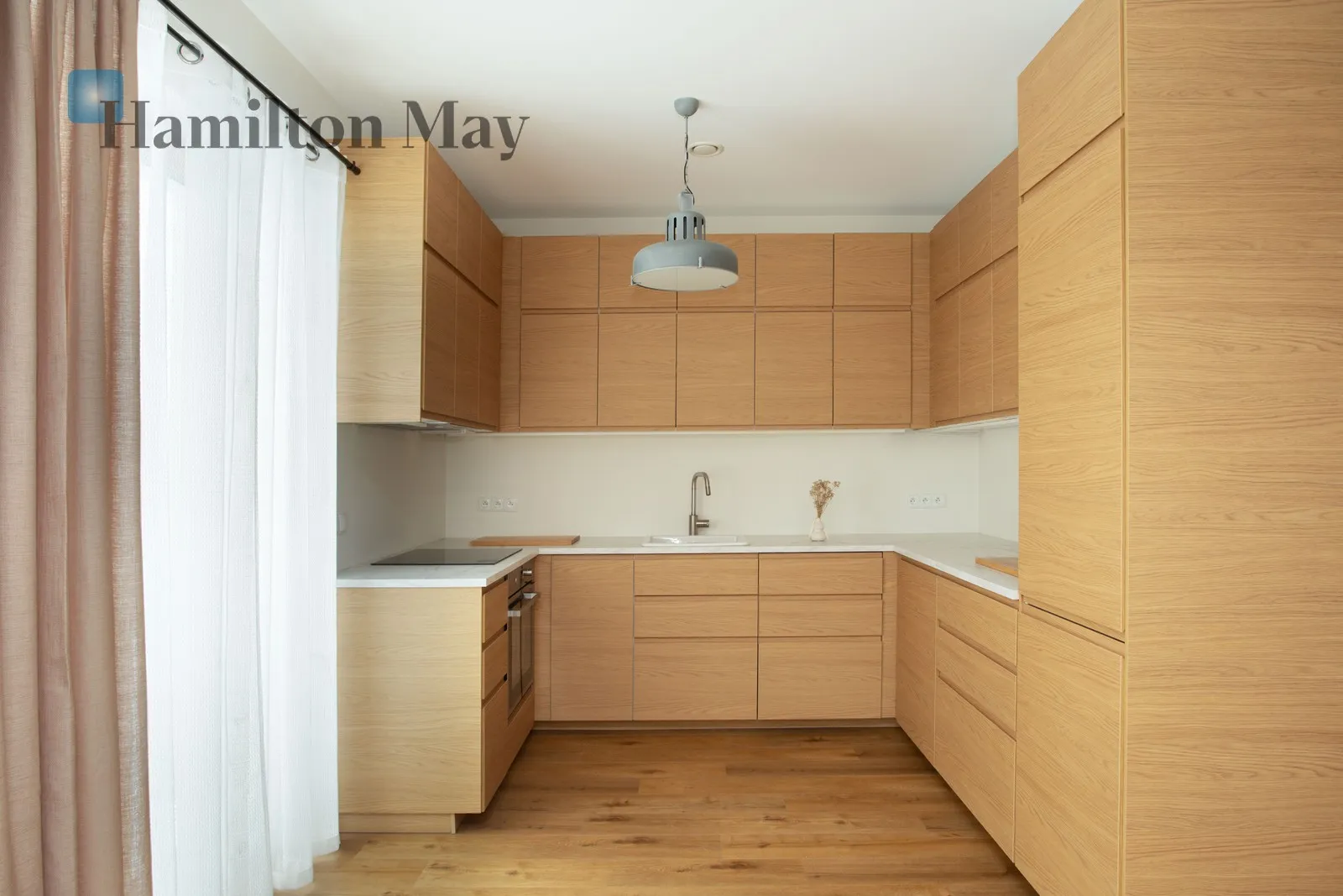 Енергоефективний, сучасний будинок у тихому закритому житловому комплексі в Скотніках - slider