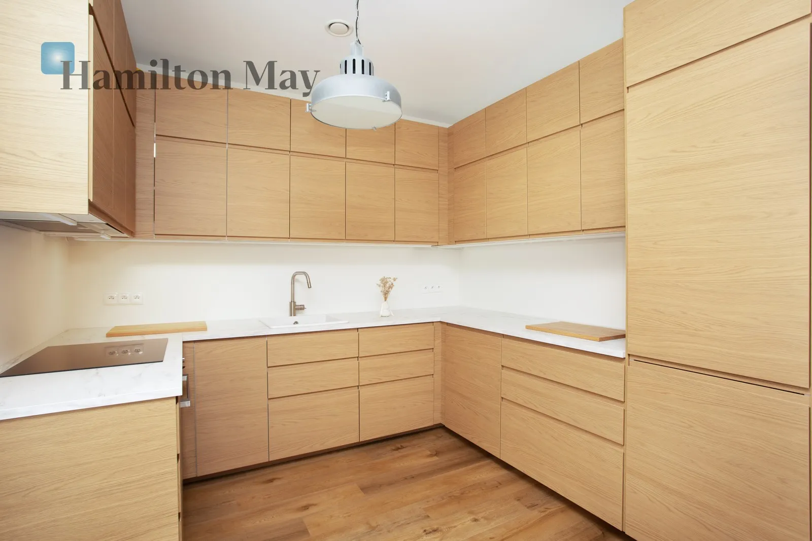 Енергоефективний, сучасний будинок у тихому закритому житловому комплексі в Скотніках - slider