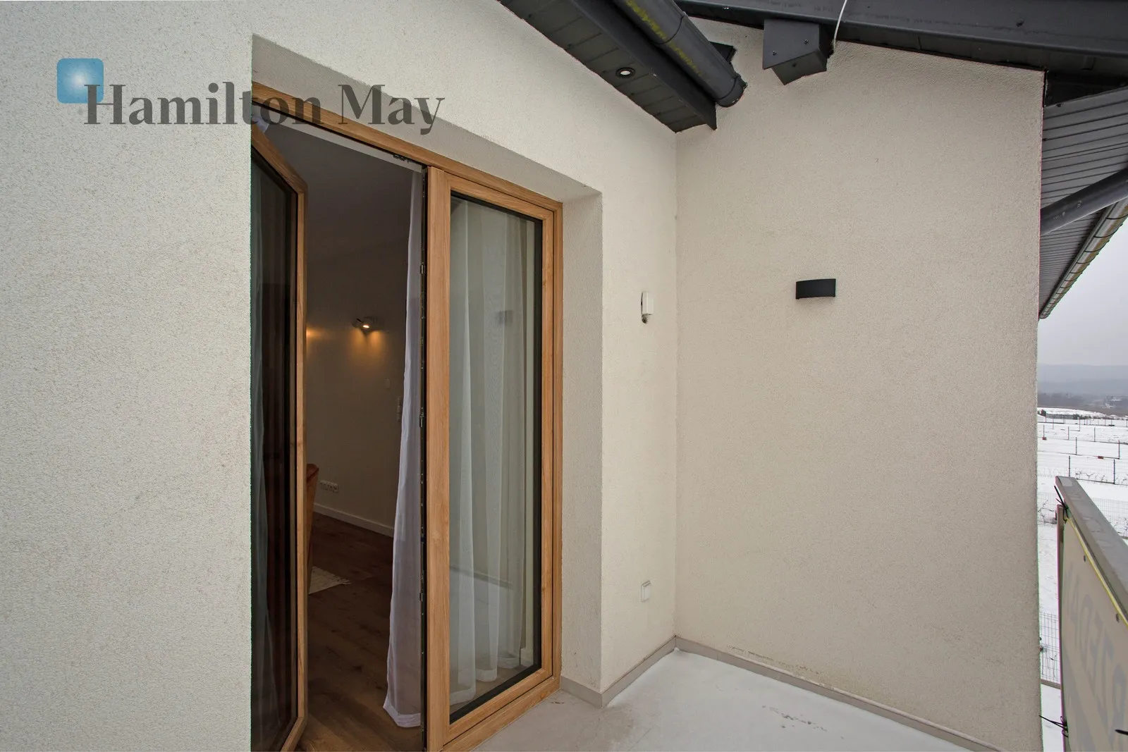 Енергоефективний, сучасний будинок у тихому закритому житловому комплексі в Скотніках - slider