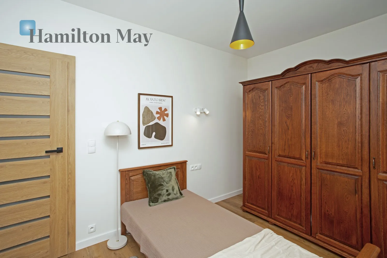 Енергоефективний, сучасний будинок у тихому закритому житловому комплексі в Скотніках - slider