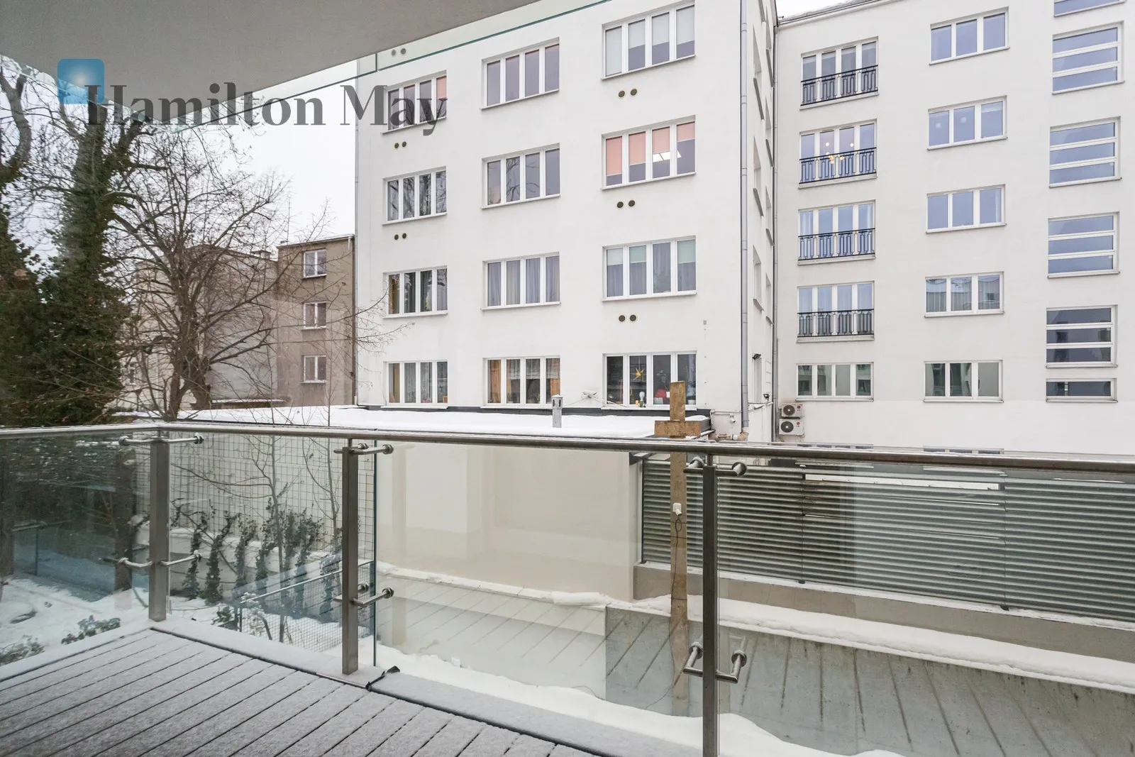 Subregion: Stary Mokotów Distance to centre: 2.46 km Level: 2 Price: 1850000 PLN Bedrooms: 1 Bathrooms: 1 Size: 51m2 Price/m2: 36275 PLN - slider