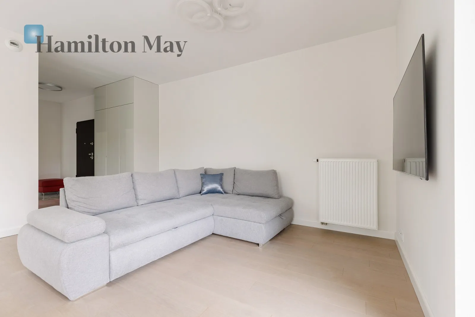 City: Warszawa Street: Konstruktorska Region: Mokotów Subregion: Służewiec Distance to centre: 5.09 km Level: 1 Price: 7000 PLN Bedrooms: 2 - slider