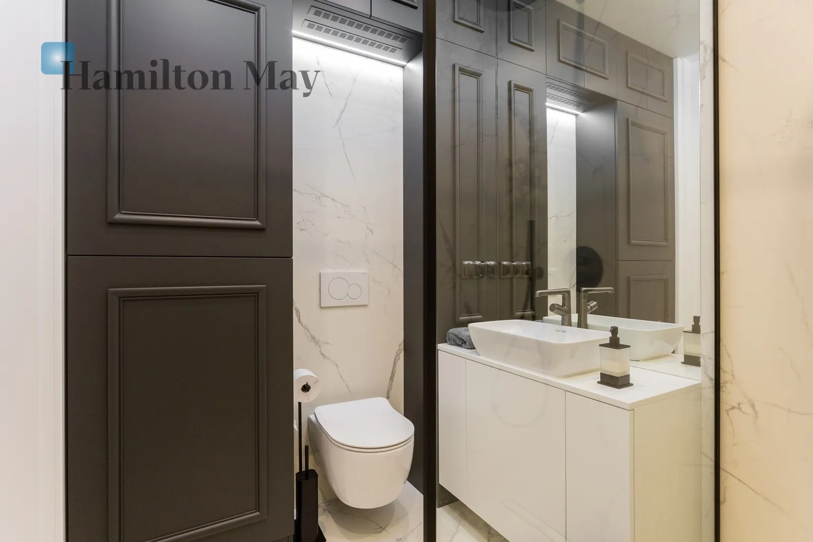 City: Kraków Street: Piotra Borowego Region: Zwierzyniec Subregion: Półwsie Zwierzynieckie Distance to centre: 3.28 km Level: 3 Price: 4900 PLN - slider