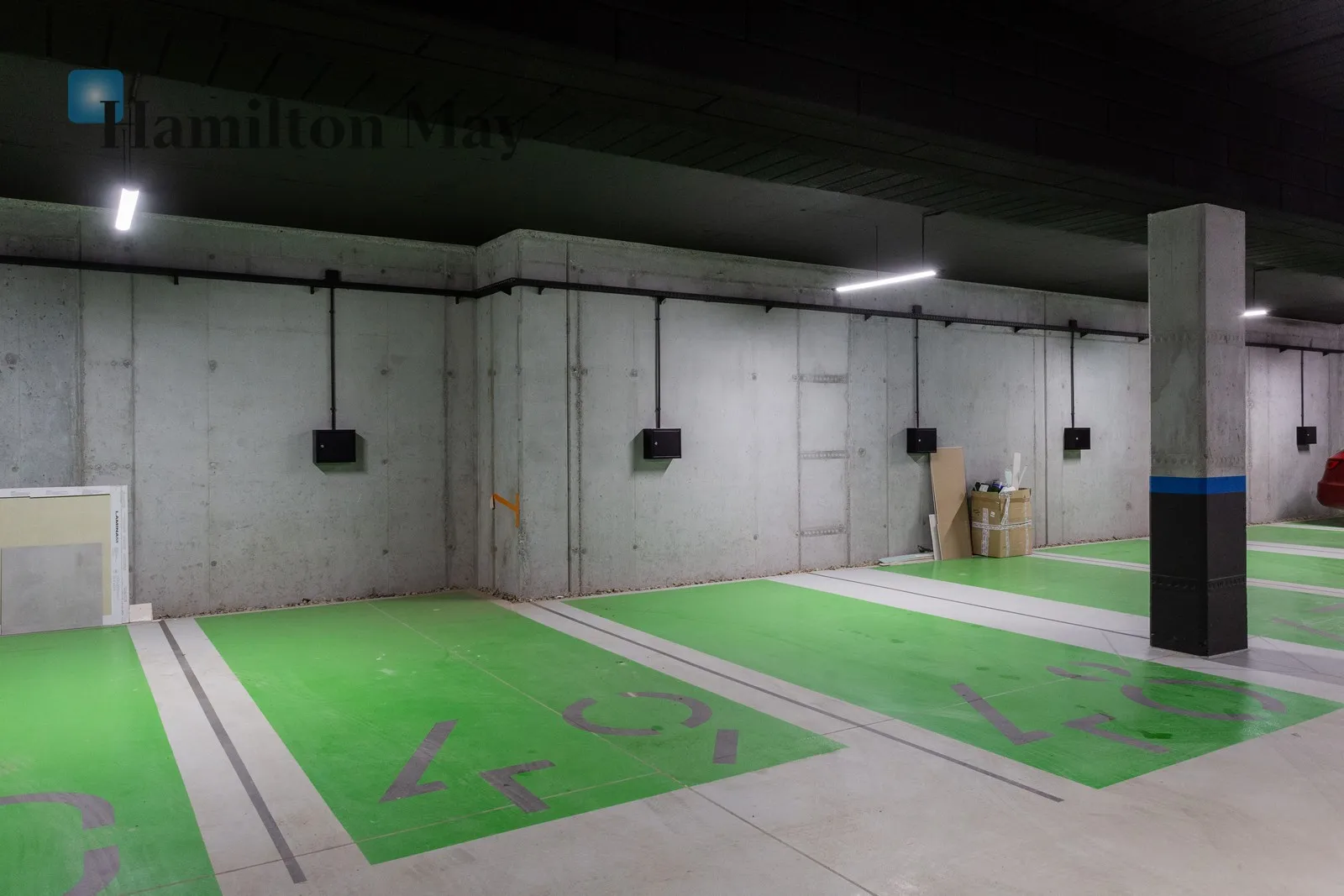 Region: Zwierzyniec Subregion: Półwsie Zwierzynieckie Distance to centre: 3.28 km Level: 3 Price: 4900 PLN Bedrooms: 1 - slider