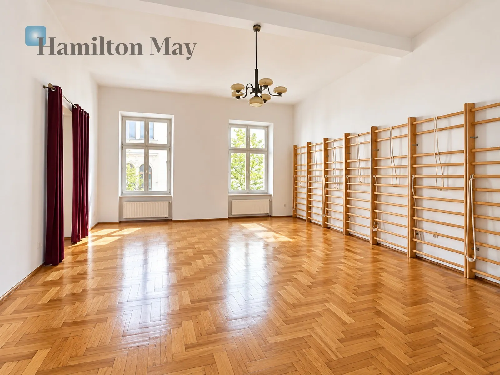 Репрезентативне приміщення | 176 м² | відреставрований багатоквартирний будинок | Крупніча - slider