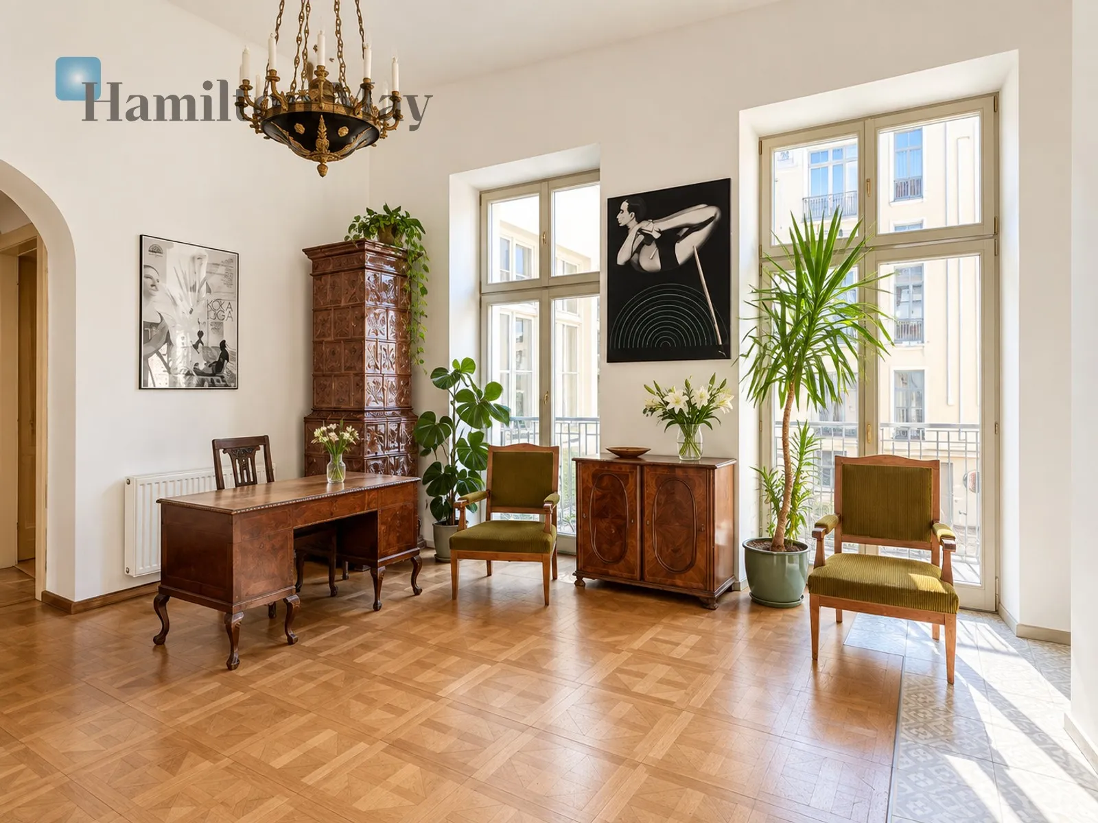 Репрезентативне приміщення | 176 м² | відреставрований багатоквартирний будинок | Крупніча - slider