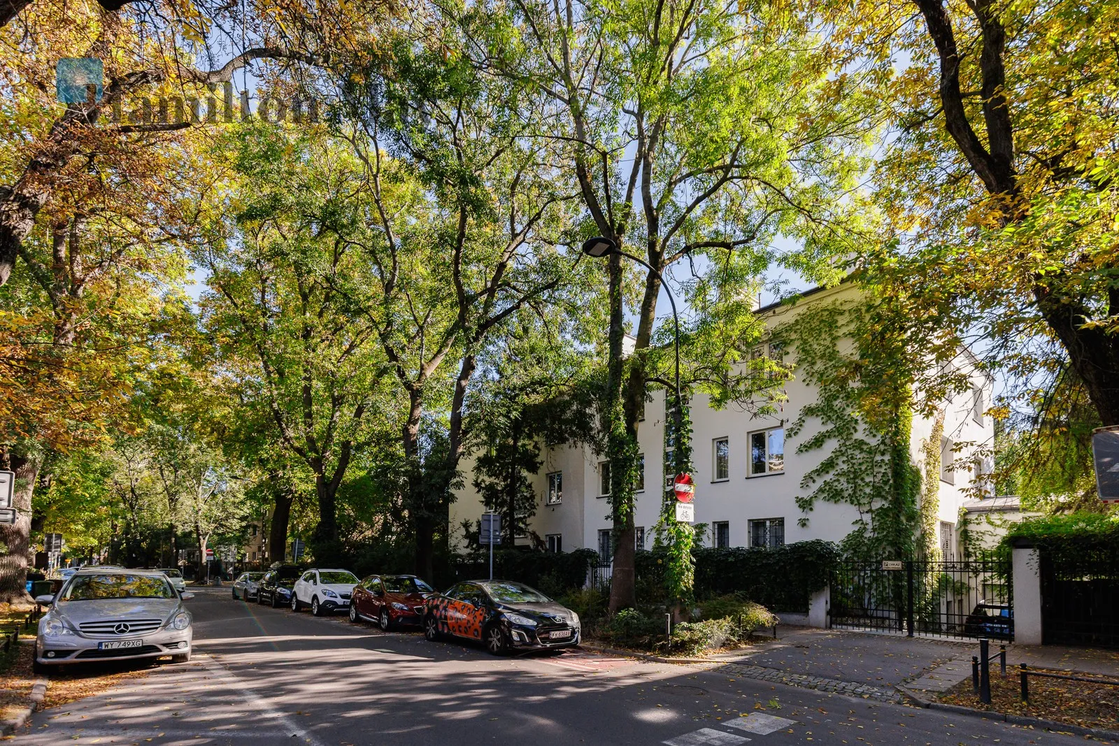 City: Warszawa Street: Walecznych Region: Praga-Południe Subregion: Saska Kępa Distance to centre: 2.78 km Level: 2 - slider