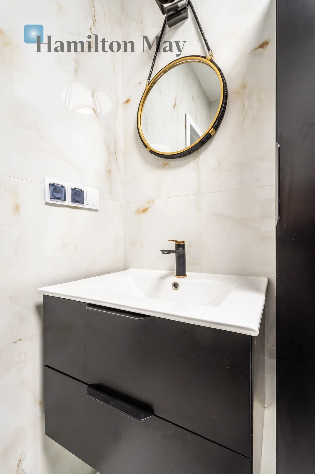 City: Kraków Street: Zygmunta Glogera Region: Prądnik Biały Distance to centre: 4.5 km - slider