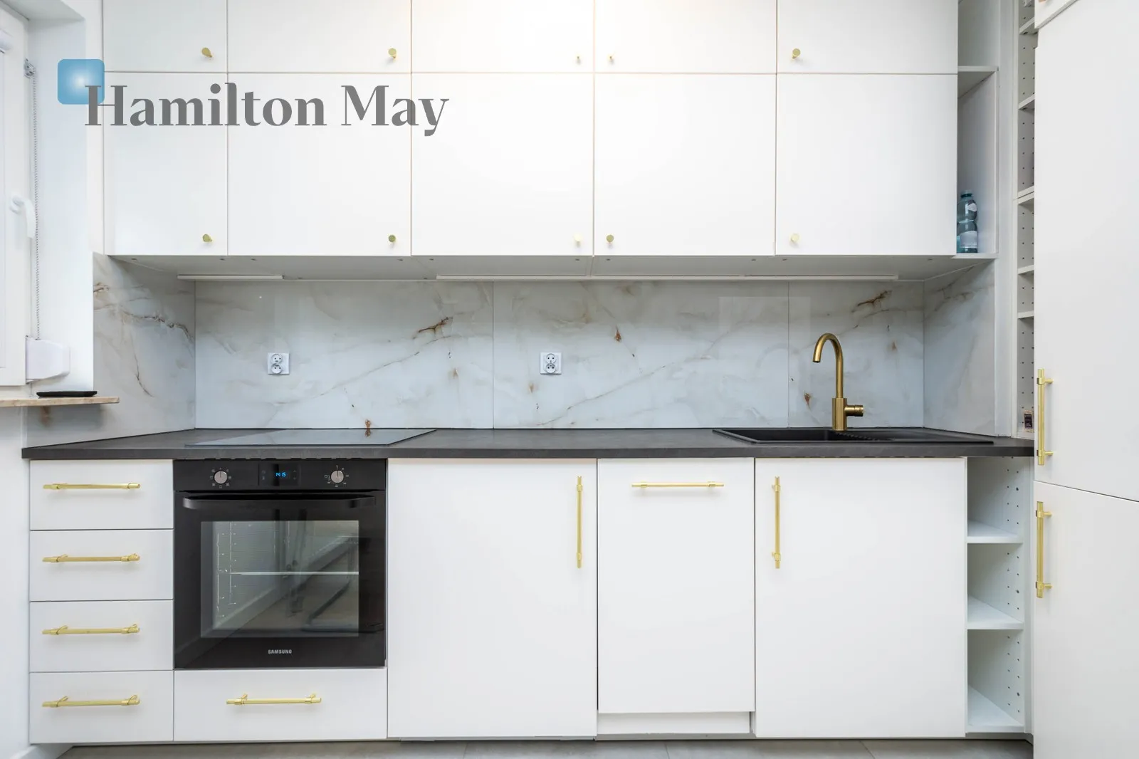 Street: Zygmunta Glogera Region: Prądnik Biały Distance to centre: 4.5 km Price: 3100 PLN Bedrooms: 1 Bathrooms: 1 - slider