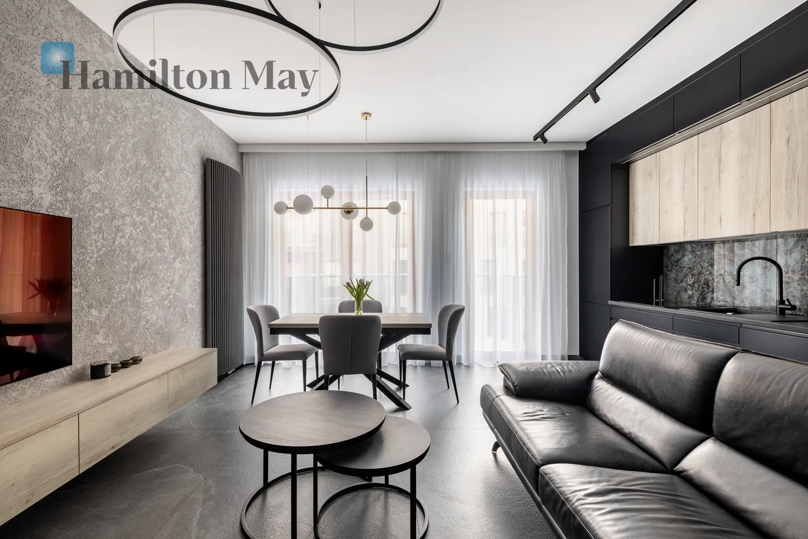 Street: Rakowicka Region: Stare Miasto Distance to centre: 1.4 km Level: 2 Price: 3700 PLN Bedrooms: 1 Bathrooms: 1 Size: 50m2 Price/m2: 74 PLN - slider