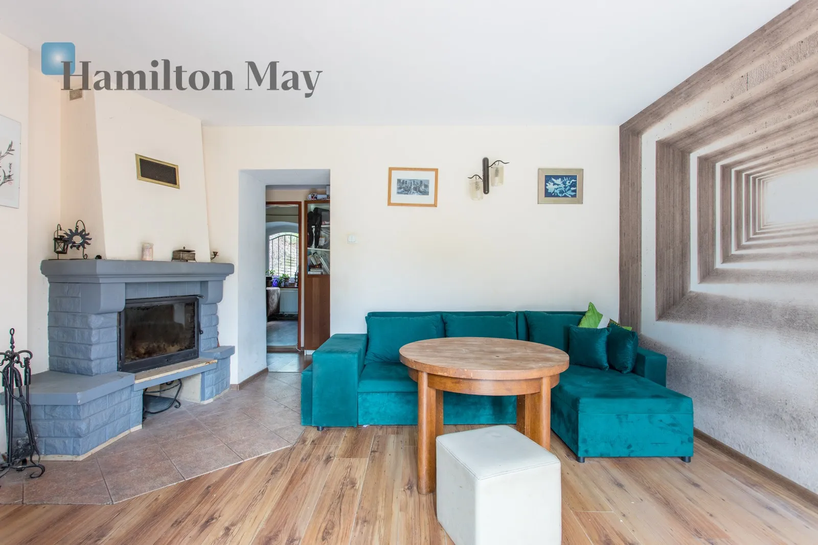 Subregion: Borek Price: 4990000 PLN Bedrooms: 10 Bathrooms: 4 Plot size: 1218m2 Price/m2: 11797 PLN - slider