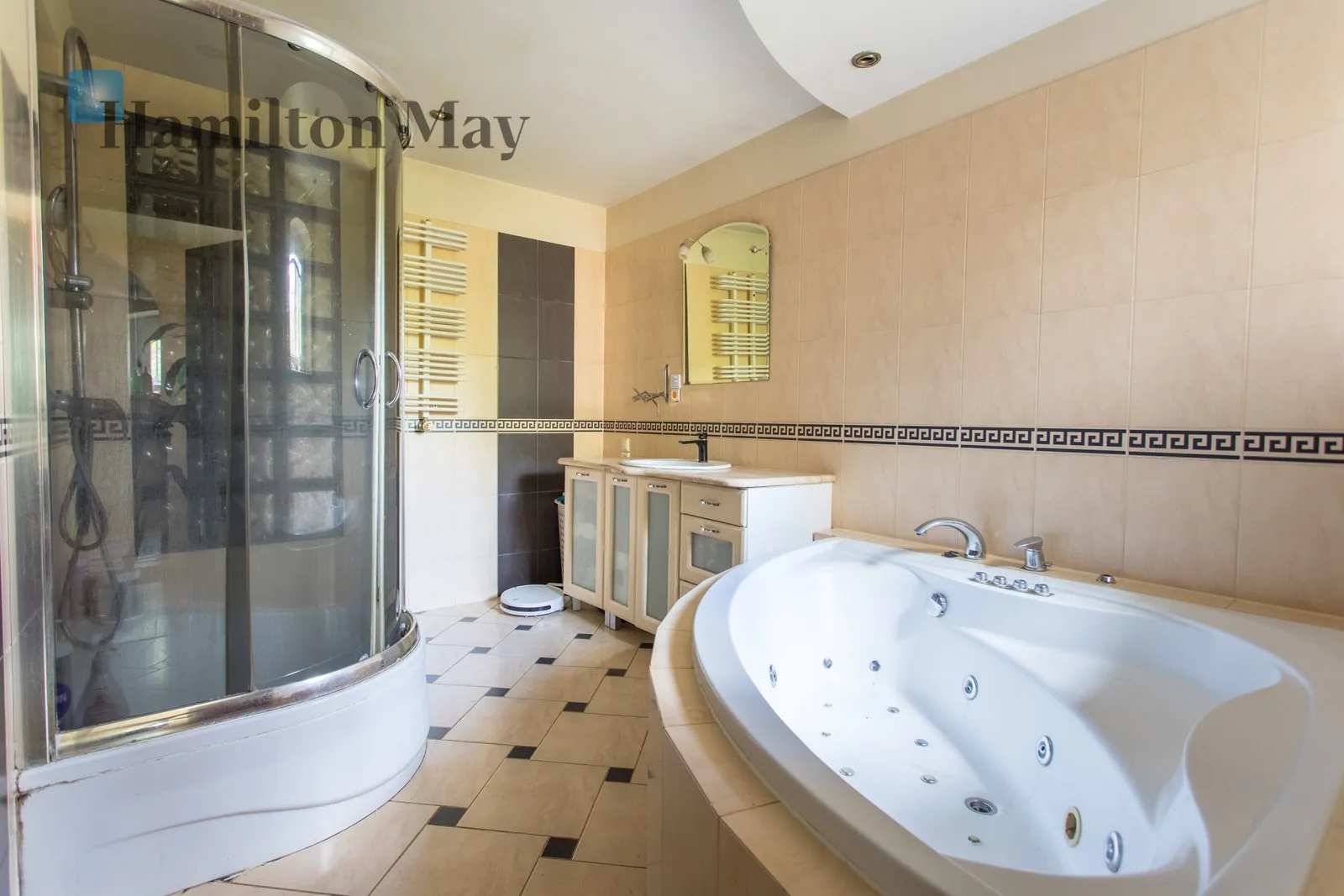 City: Wrocław Street: Wojciecha Korfantego Region: Krzyki Subregion: Borek Price: 4990000 PLN - slider