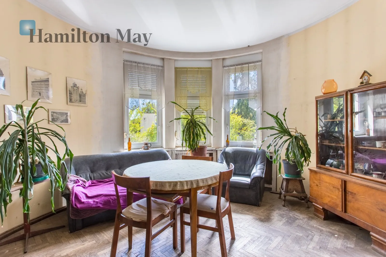 Region: Krzyki Subregion: Borek Price: 4990000 PLN Bedrooms: 10 Bathrooms: 4 - slider
