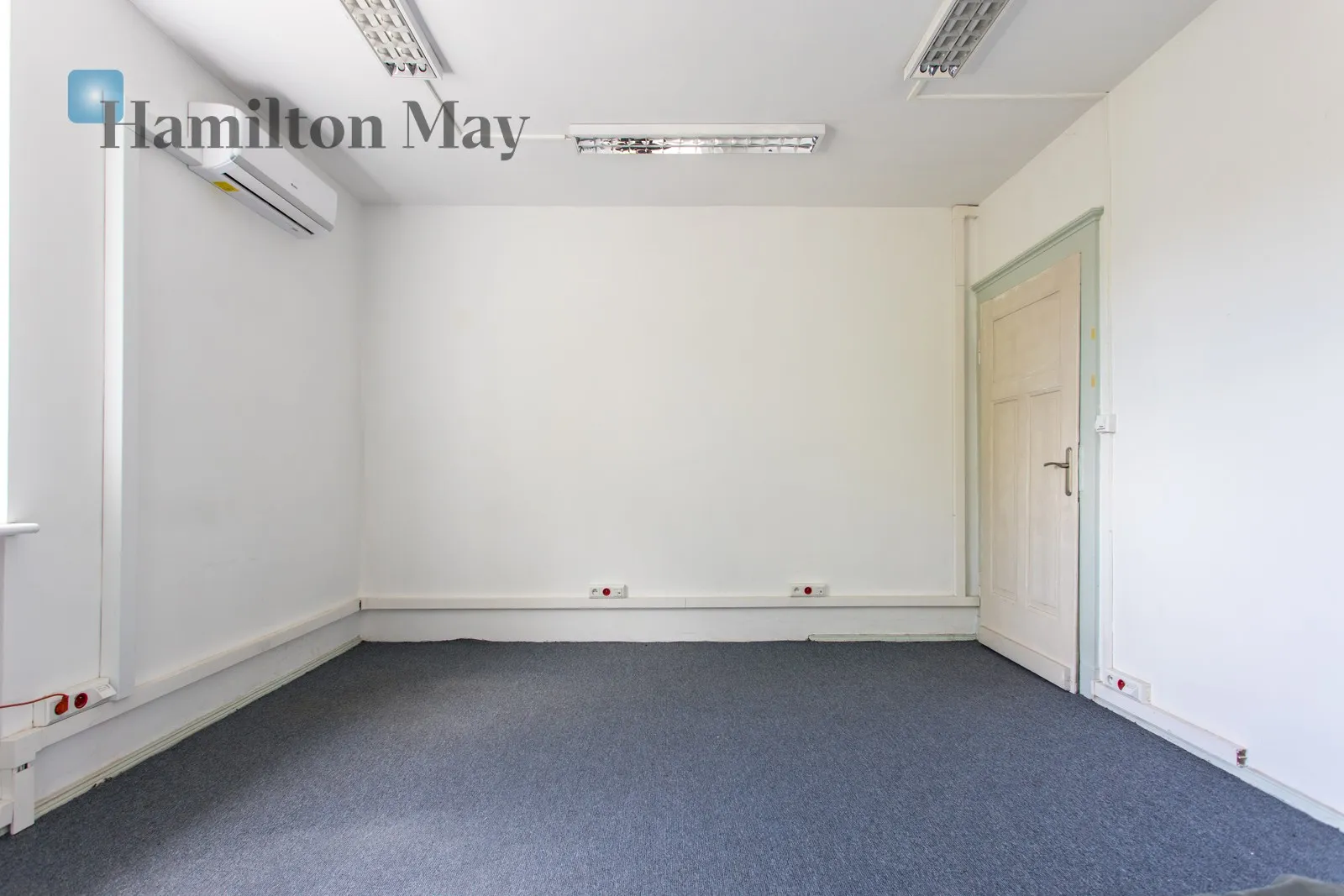 Subregion: Borek Price: 4990000 PLN Bedrooms: 10 Bathrooms: 4 - slider