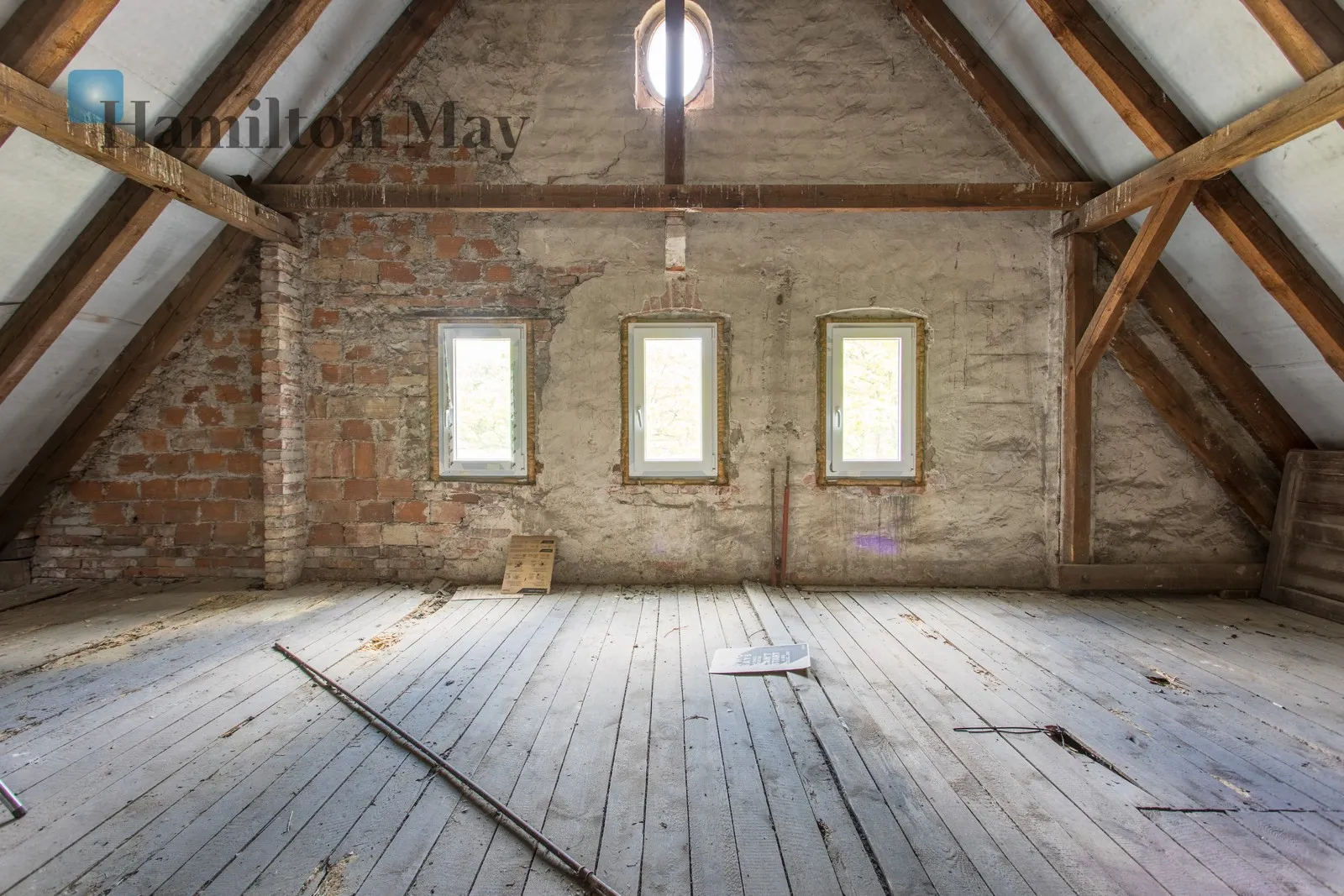Subregion: Borek Price: 4990000 PLN Bedrooms: 10 - slider