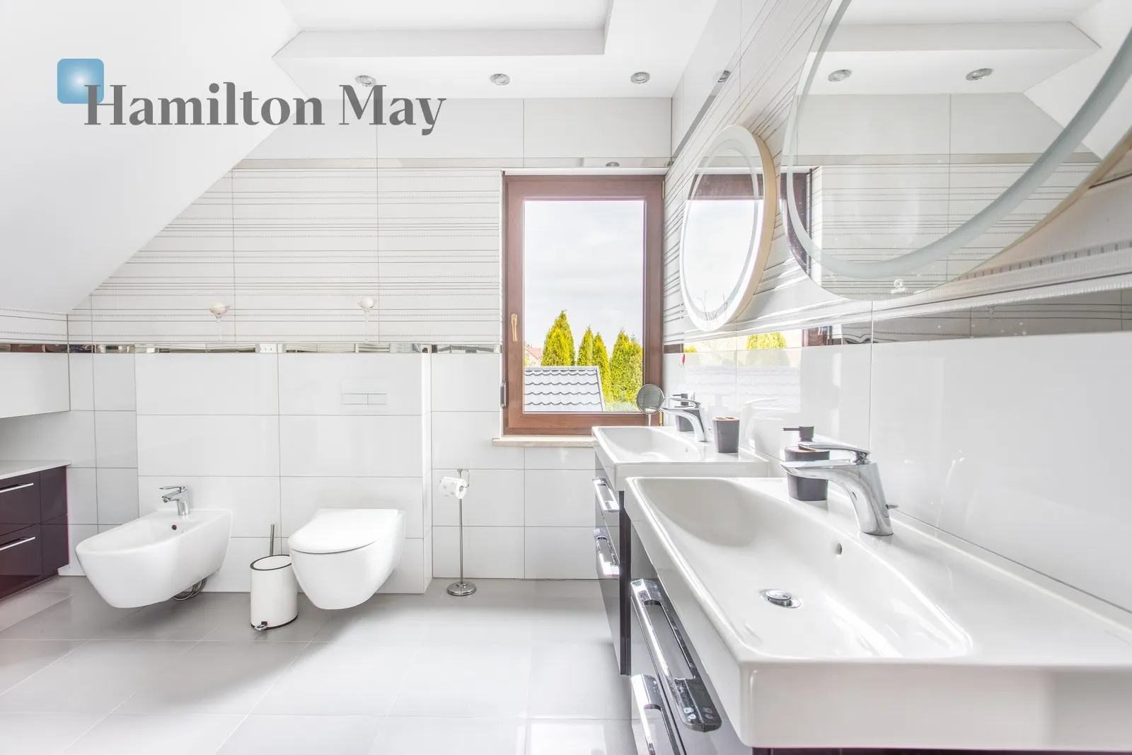 City: Nieciszów Street: Główna Region: Nieciszów Price: 1350000 PLN - slider