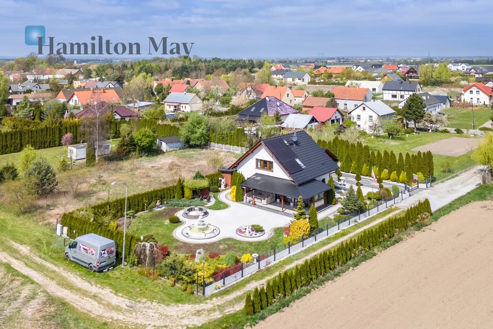 Region: Nieciszów Price: 1350000 PLN - slider