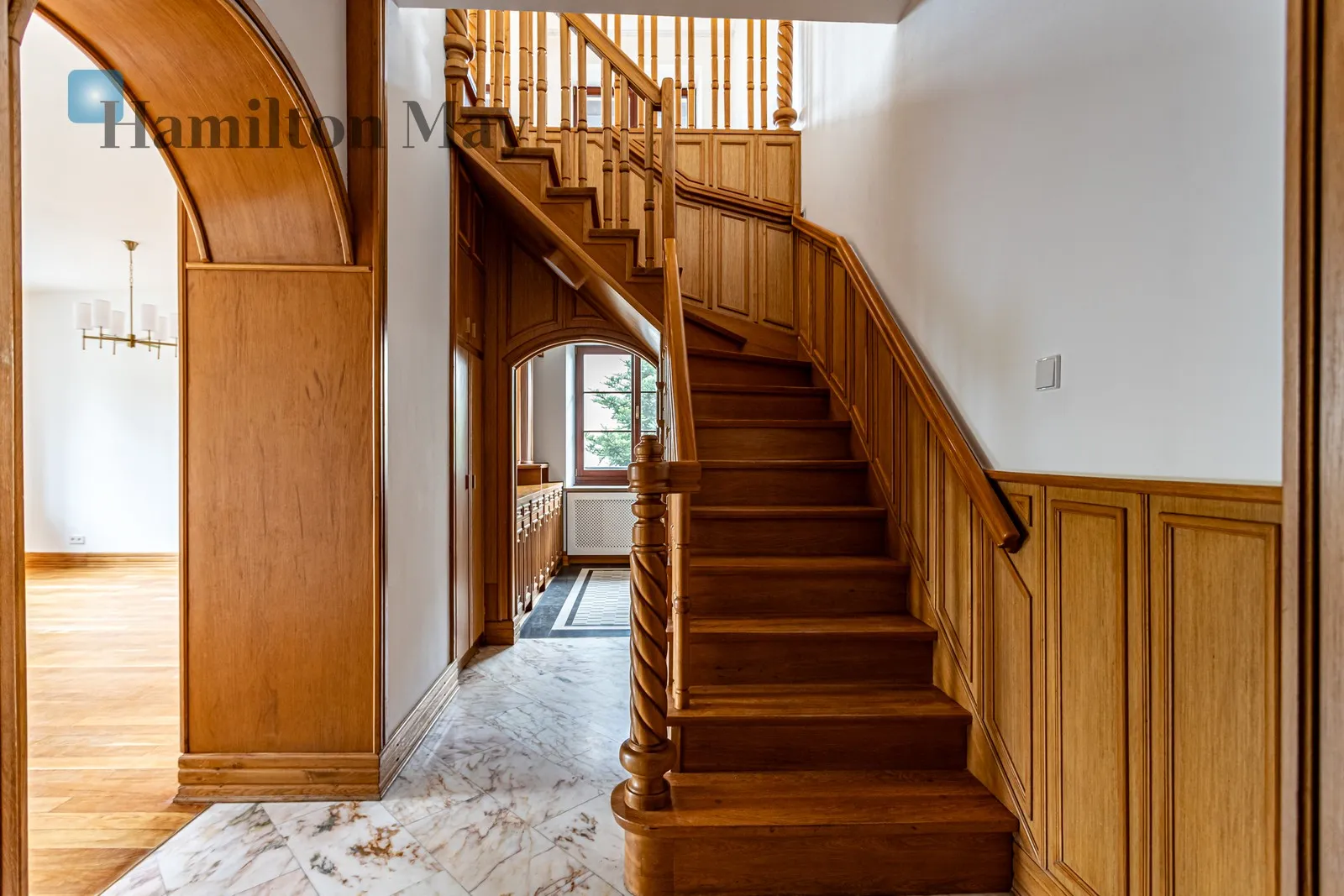 City: Warszawa Street: Jana Styki Region: Praga-Południe Subregion: Saska Kępa Distance to centre: 3.09 km Level: 1 Price: 14000 PLN Bedrooms: 4 Bathrooms: 2 Size: 175m2 Price/m2: 80 PLN - slider
