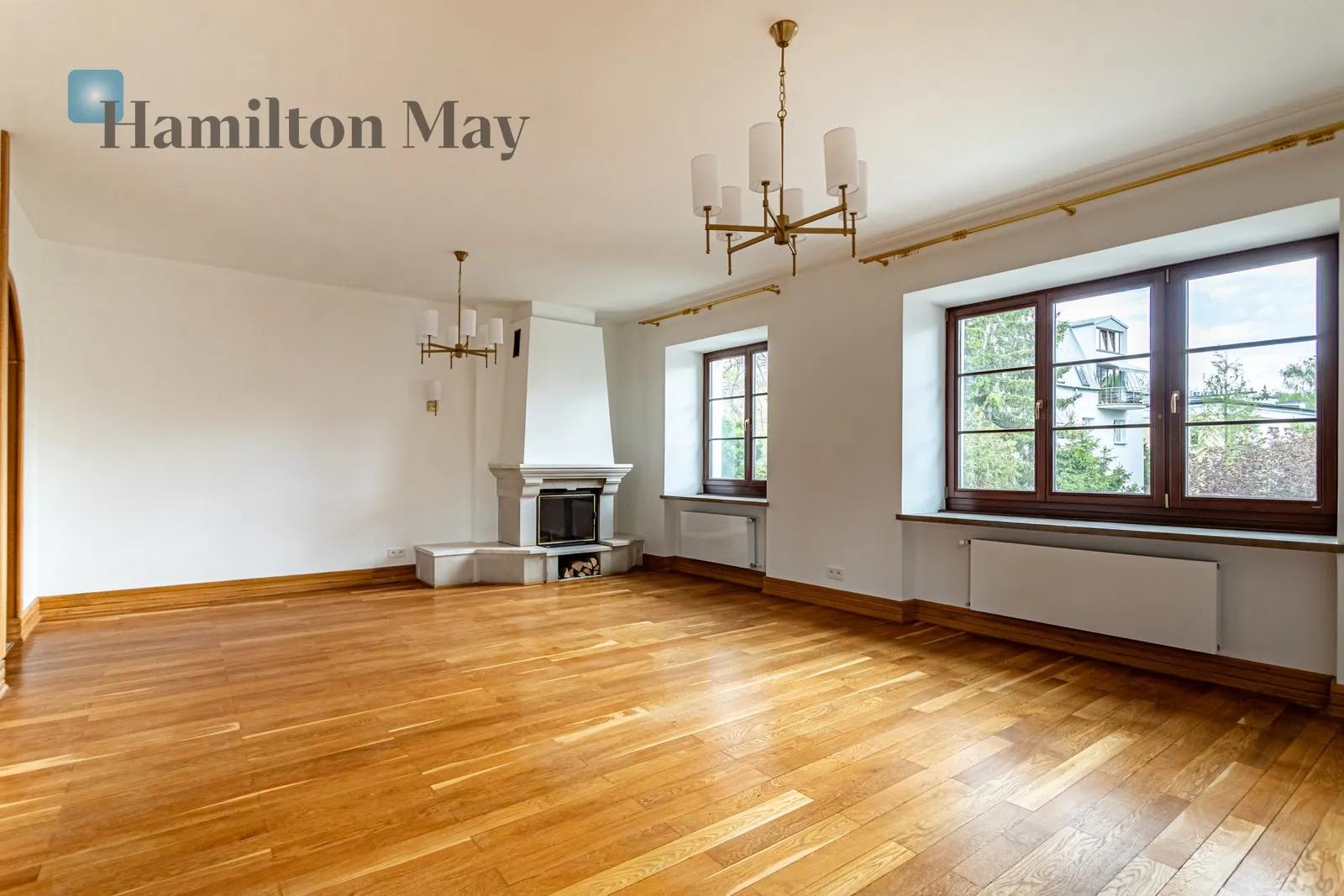 Region: Praga-Południe Subregion: Saska Kępa Distance to centre: 3.09 km Level: 1 Price: 14000 PLN Bedrooms: 4 Bathrooms: 2 Size: 175m2 Price/m2: 80 PLN - slider