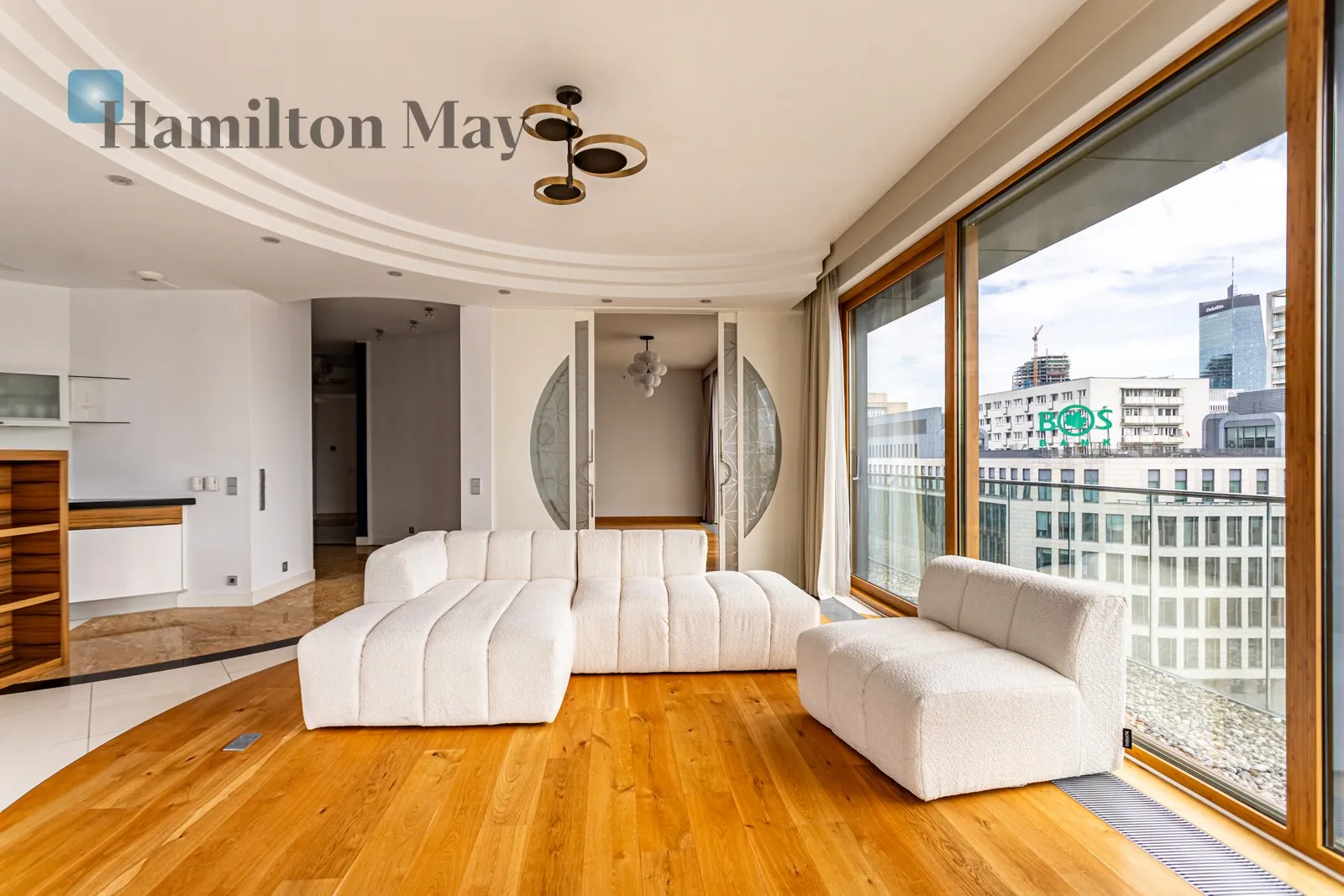 City: Warszawa Street: Sienna Region: Wola Subregion: Mirów Distance to centre: 1.28 km Level: 8 Price: 7900000 PLN Bedrooms: 4 Bathrooms: 3 - slider