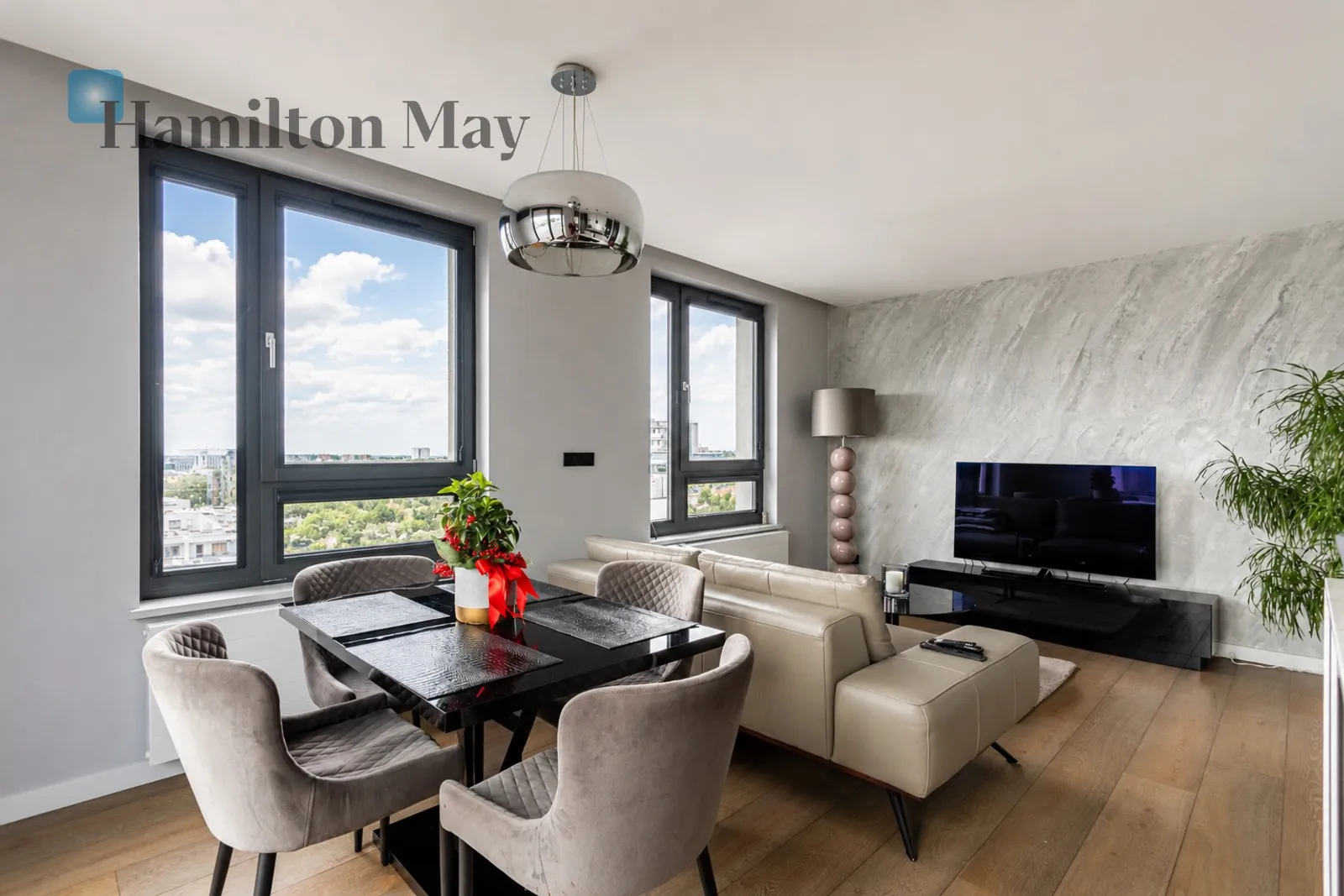 City: Warszawa Street: Marcina Kasprzaka Region: Wola Subregion: Czyste Distance to centre: 3.8 km Level: 13 Price: 8700 PLN - slider