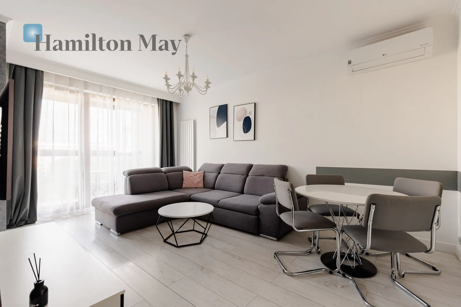 City: Warszawa Street: Kłopot Region: Wola Subregion: Powązki Distance to centre: 3.75 km Level: 4 Price: 1170000 PLN Bedrooms: 1 Bathrooms: 1 Size: 46.96m2 Price/m2: 24915 PLN - slider