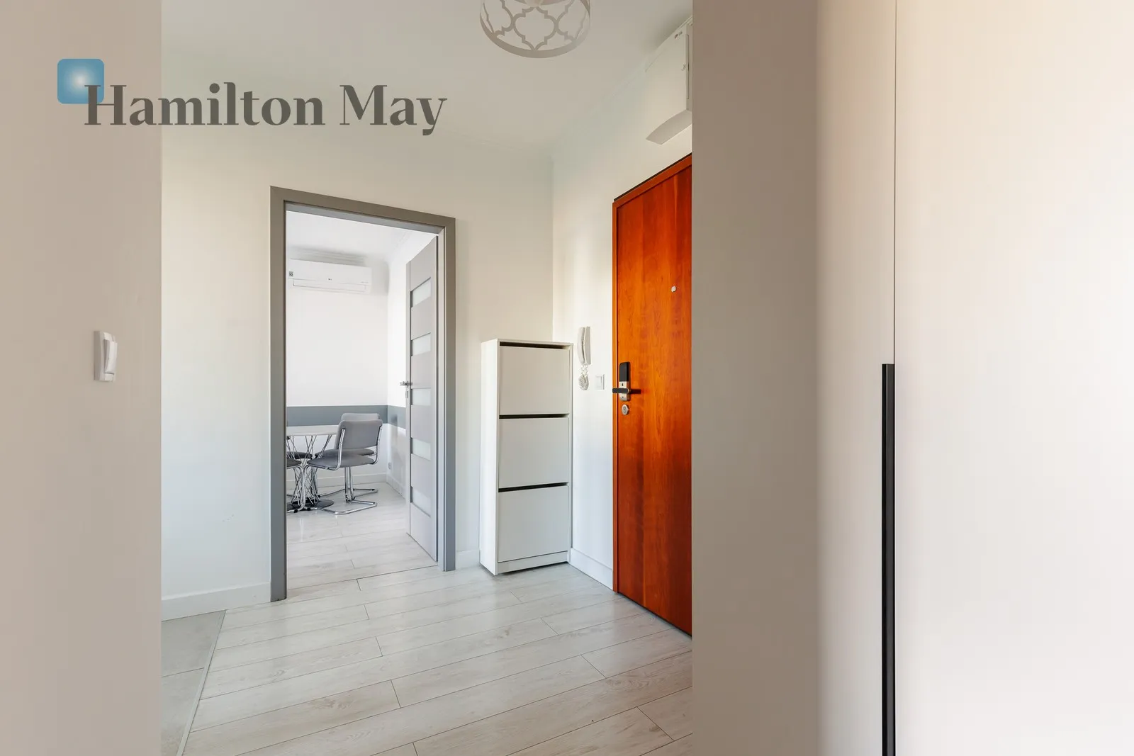 City: Warszawa Street: Kłopot Region: Wola Subregion: Powązki Distance to centre: 3.75 km Level: 4 Price: 1170000 PLN - slider