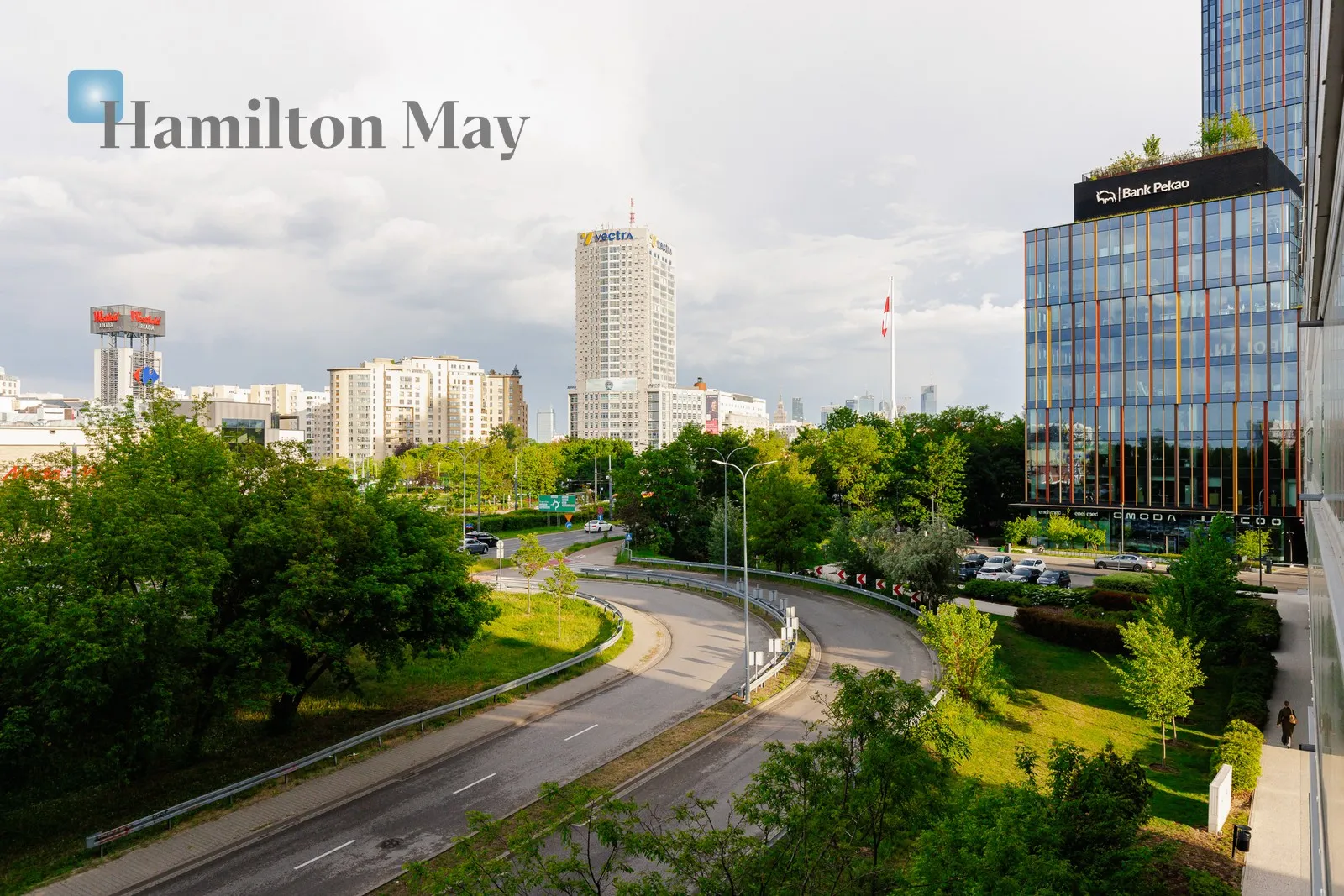 Subregion: Powązki Distance to centre: 3.75 km Level: 4 Price: 1170000 PLN Bedrooms: 1 Bathrooms: 1 Size: 46.96m2 - slider