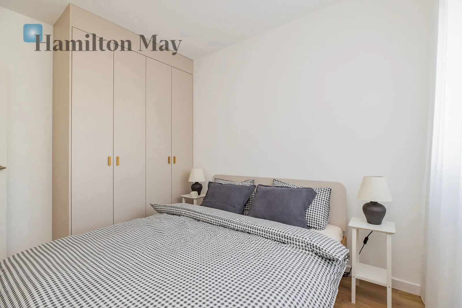 Region: Praga-Południe Subregion: Kamionek Distance to centre: 4.69 km Level: 1 Price: 1049000 PLN Bedrooms: 2 Bathrooms: 1 Size: 55.87m2 - slider