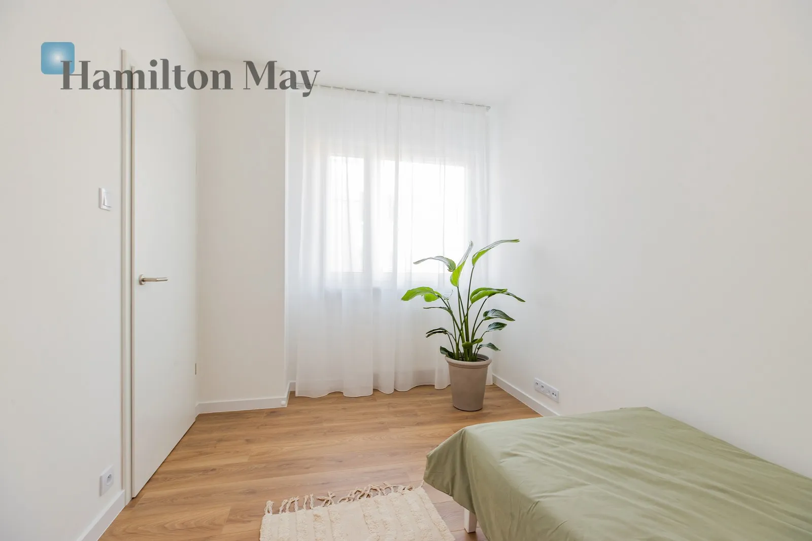 Region: Praga-Południe Subregion: Kamionek Distance to centre: 4.69 km Level: 1 Price: 1049000 PLN Bedrooms: 2 Bathrooms: 1 - slider